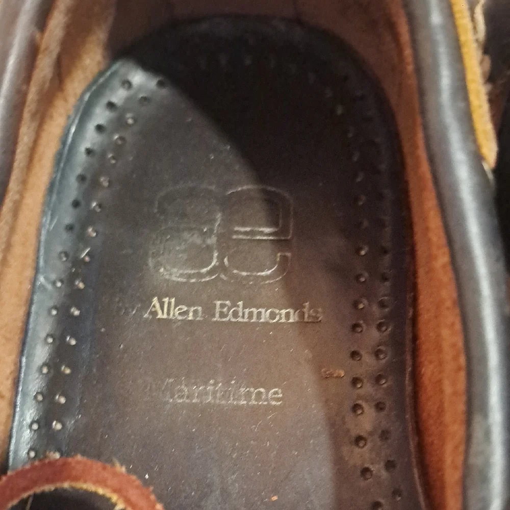 Allen Edmonds Maritime Sz 9.5D Black Boat Shoes with Moccasin Toe